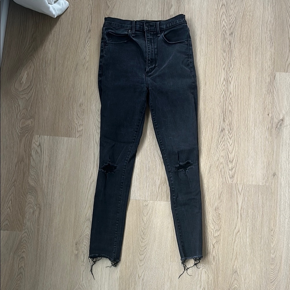 Black Distressed Women's Jeans